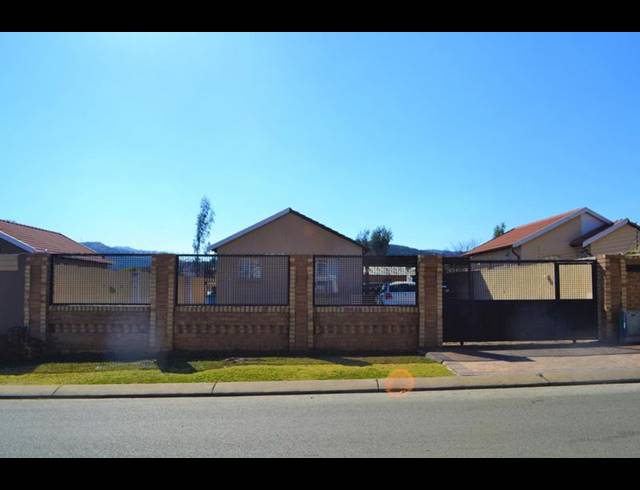 2 BEDROOM PROPERTY TO RENT IN ALVEDA